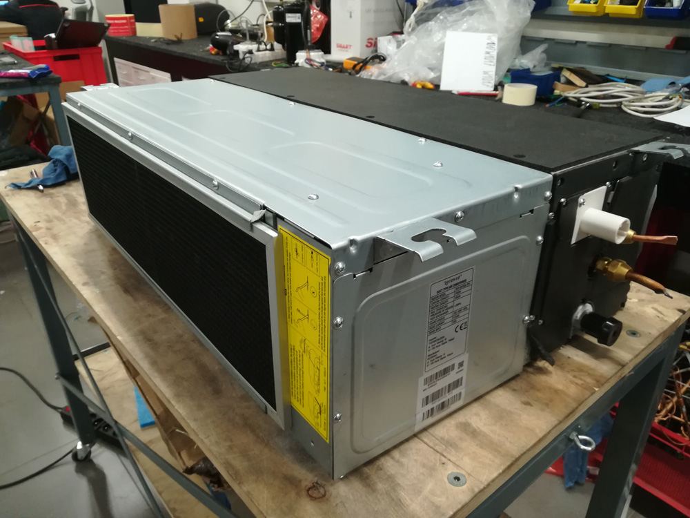 Wyprzedaż (W1017) Klimatyzator ROTENSO RVF-22V3IDL R10 wew.