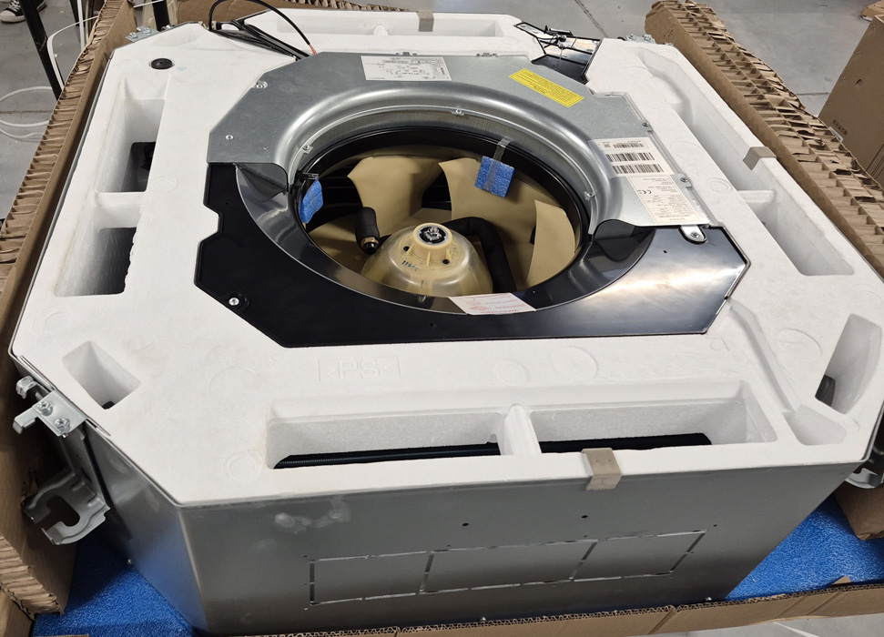 Wyprzedaż (WB027) Klimatyzator Rotenso RVF-100V4ICS R11 WEW