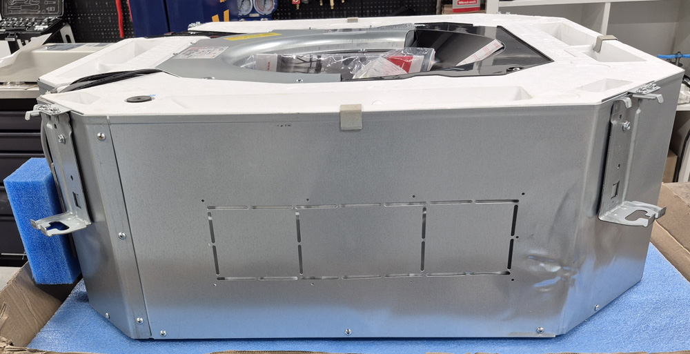 Wyprzedaż (WB026) Klimatyzator Rotenso RVF-112V4ICS R11 WEW