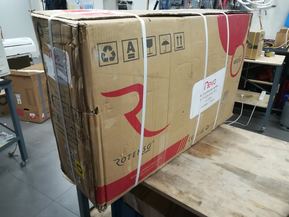 Wyprzedaż (W1017) Klimatyzator ROTENSO RVF-22V3IDL R10 wew.