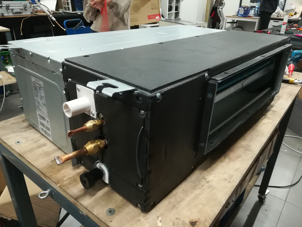 Wyprzedaż (W1017) Klimatyzator ROTENSO RVF-22V3IDL R10 wew.